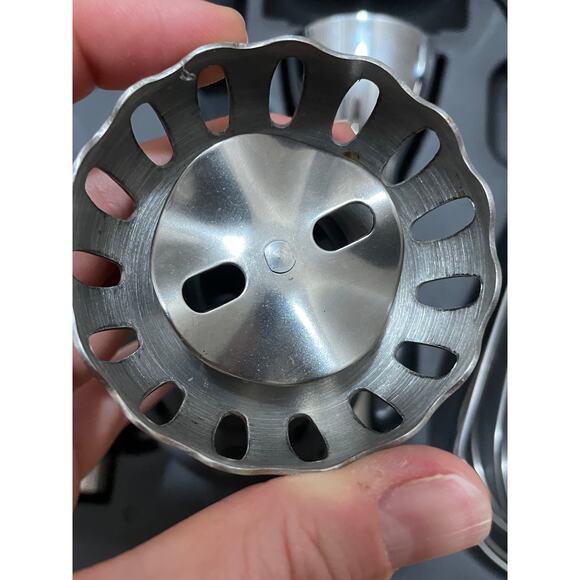 KITCHENAID Immersion Hand Blender 5-Speed Set KHB2561 NO CHOPPER NO PITCHER - Picture 6 of 8